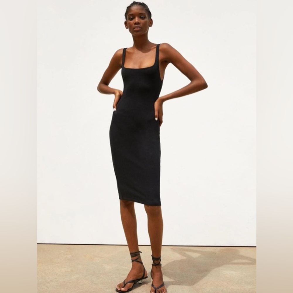 Zara stretch fitted midi dress, size M
